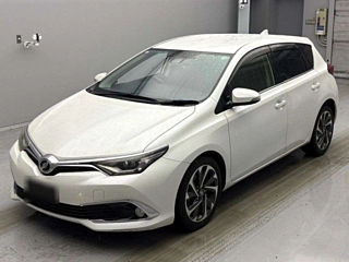 TOYOTA AURIS 2015