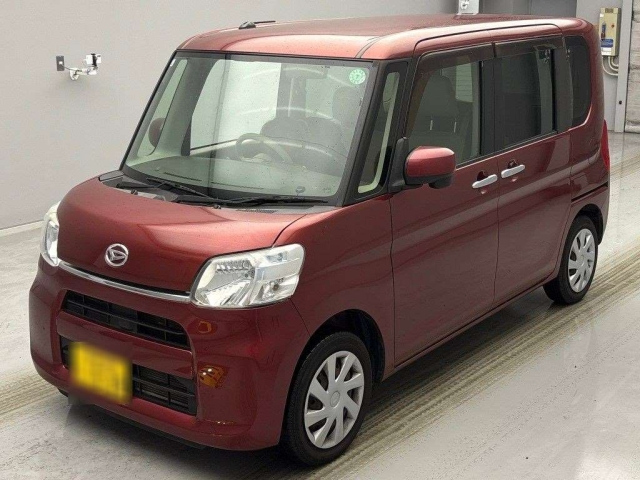 DAIHATSU TANTO 2015
