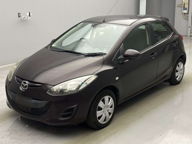 MAZDA DEMIO 2013