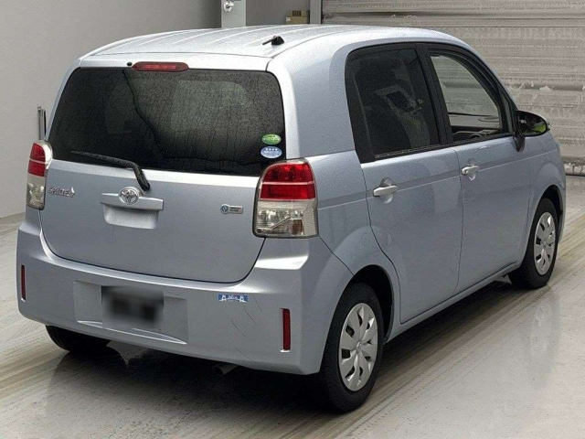 TOYOTA SPADE 2014