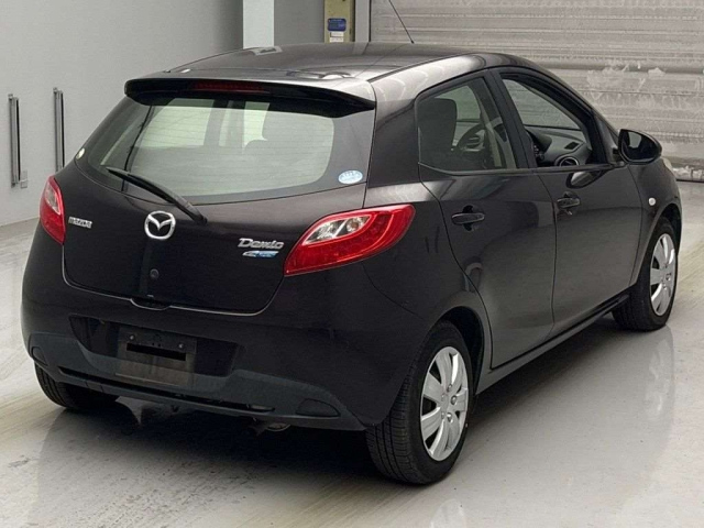 MAZDA DEMIO 2013
