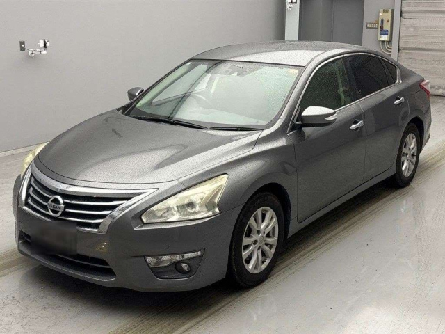 NISSAN TEANA 2015