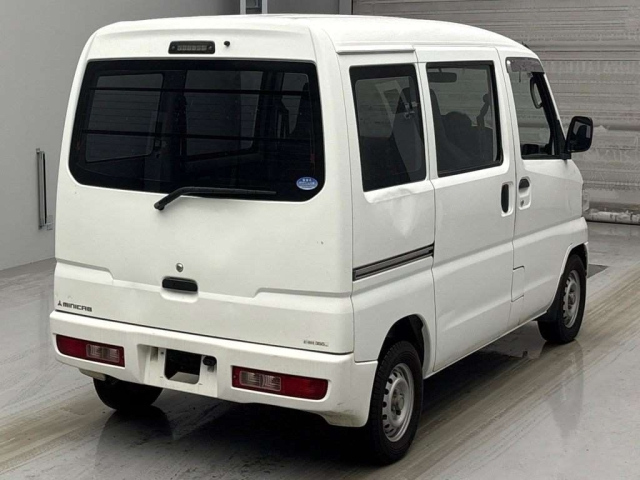 MITSUBISHI MINICAB VAN 2014