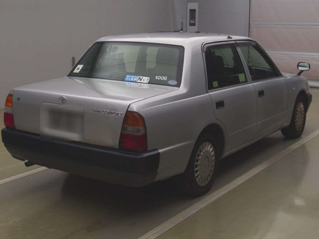 TOYOTA CROWN COMFORT 2013