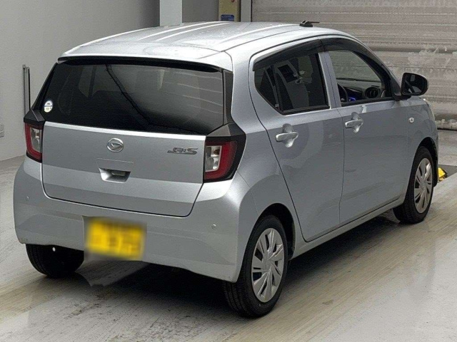 DAIHATSU MIRA E S 2022