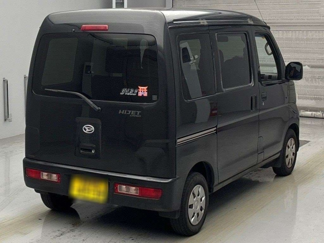 DAIHATSU HIJET VAN 2015