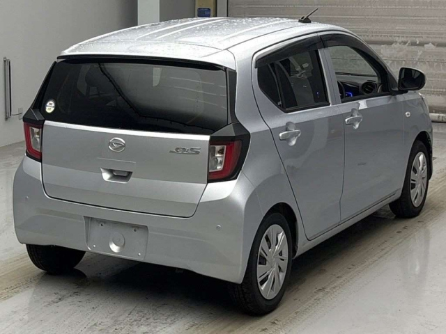 DAIHATSU MIRA E S 2022