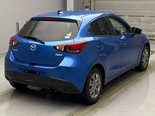 MAZDA DEMIO 2015