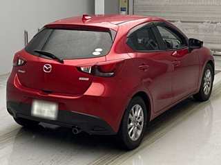 MAZDA DEMIO 2016
