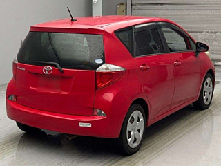 TOYOTA RACTIS 2010