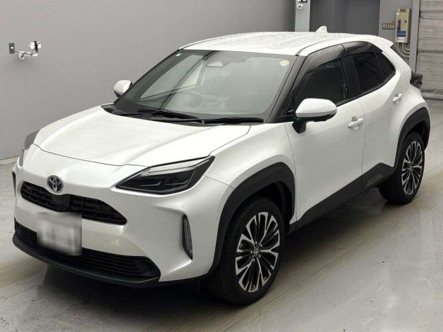 TOYOTA YARIS CROSS 2024