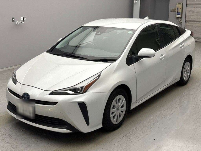 TOYOTA PRIUS 2021