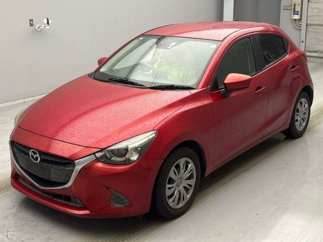 MAZDA DEMIO 2015
