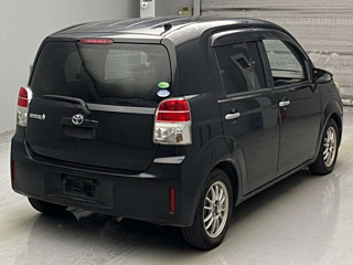 TOYOTA SPADE 2013