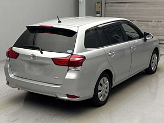 TOYOTA COROLLA FIELDER 2016