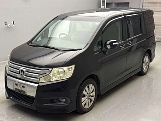 HONDA STEP WAGON 2011