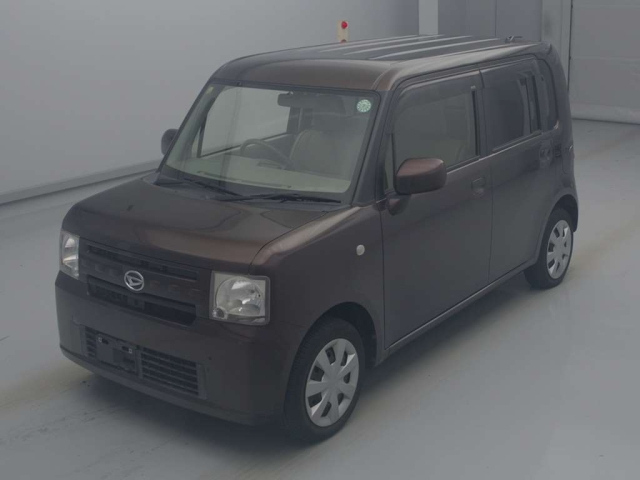 DAIHATSU MOVE CONTE 2016