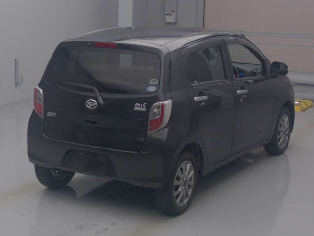 DAIHATSU MIRA E S 2011