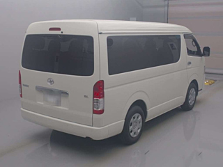 TOYOTA HIACE 2023