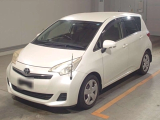 TOYOTA RACTIS 2013