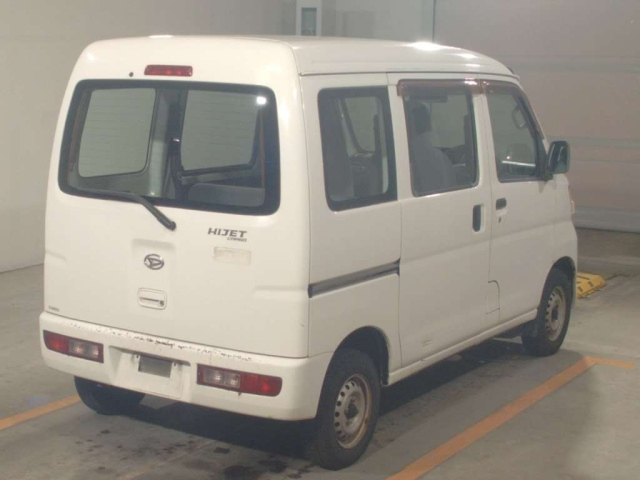 DAIHATSU HIJET VAN 2015