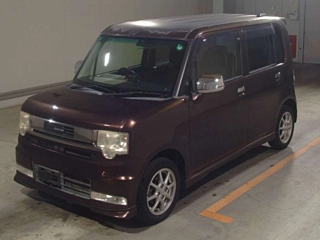 TOYOTA PIXIS SPACE 2013