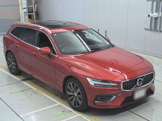 VOLVO V60 2018