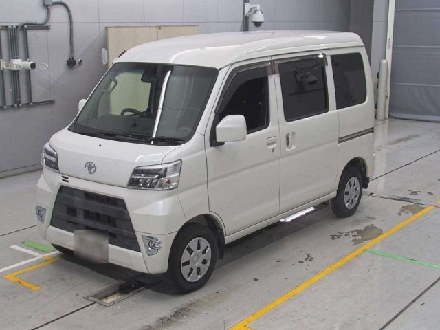 TOYOTA PIXIS VAN 2021