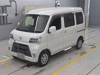 TOYOTA PIXIS VAN 2021