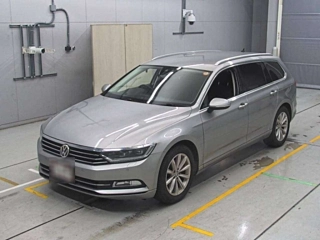 VOLKSWAGEN PASSAT VARIANT 2016