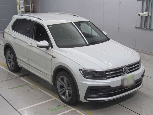 VOLKSWAGEN TIGUAN 2020