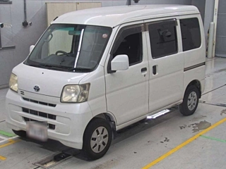 TOYOTA PIXIS VAN 2013