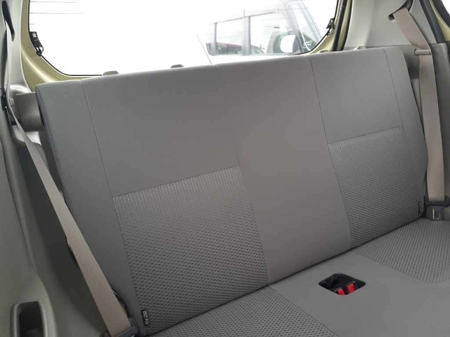 DAIHATSU MIRA E S 2014