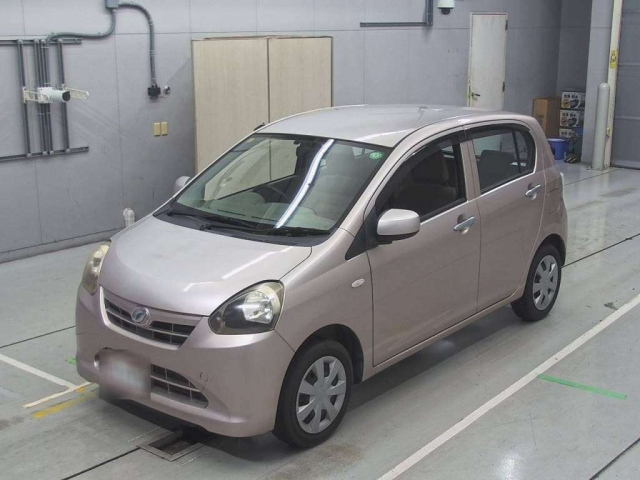 DAIHATSU MIRA E S 2012