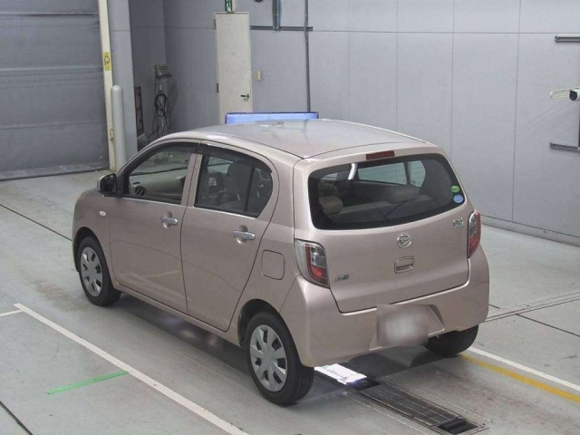 DAIHATSU MIRA E S 2012
