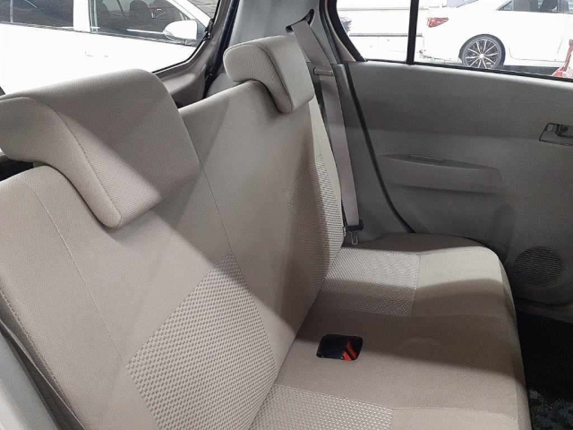 DAIHATSU MIRA E S 2012