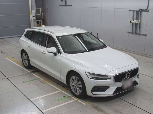 VOLVO V60 2018