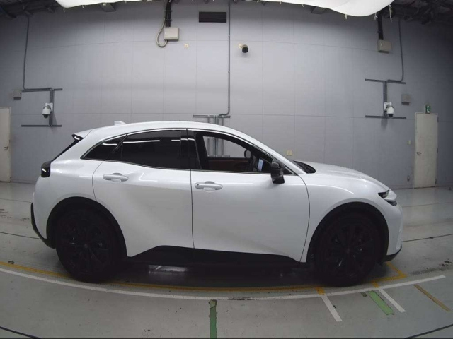 TOYOTA CROWN SPORT 2025