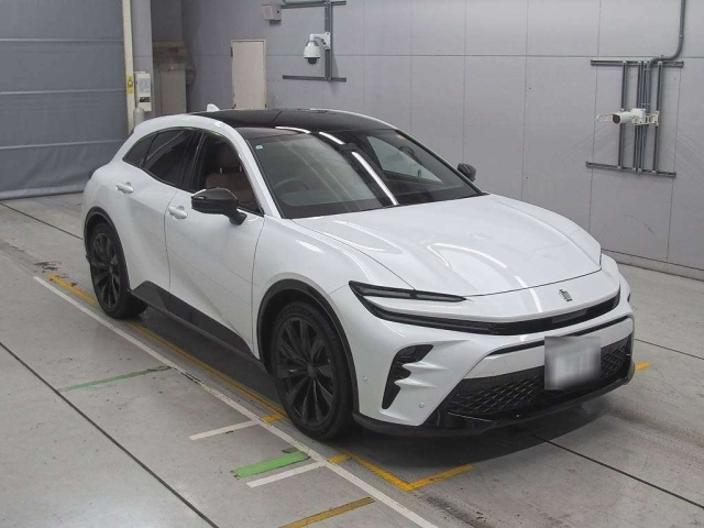 TOYOTA CROWN SPORT 2025