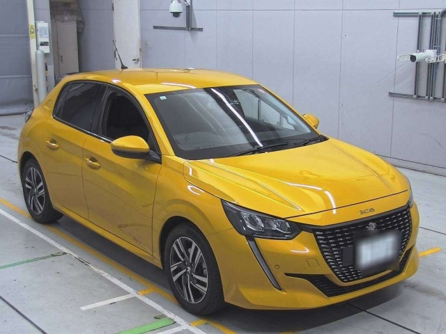 PEUGEOT 208 2021