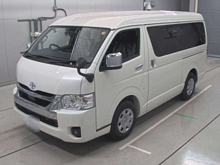 TOYOTA HIACE 2025
