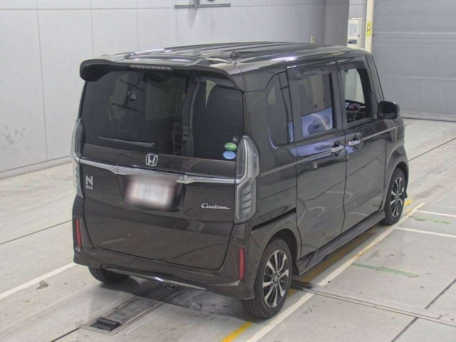 HONDA N BOX 2017
