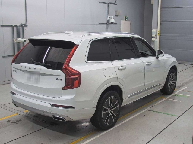 VOLVO XC90 2021