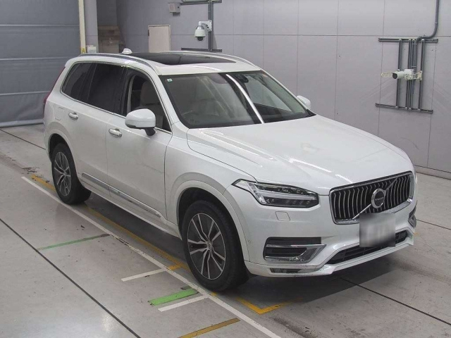 VOLVO XC90 2021