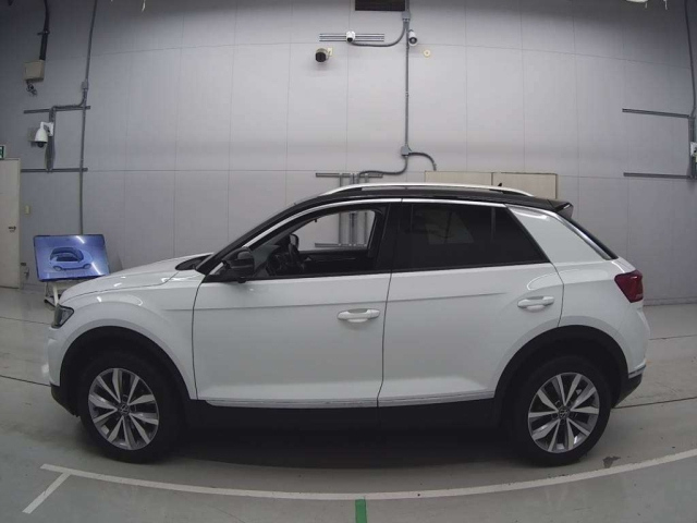 VOLKSWAGEN T-ROC 2021