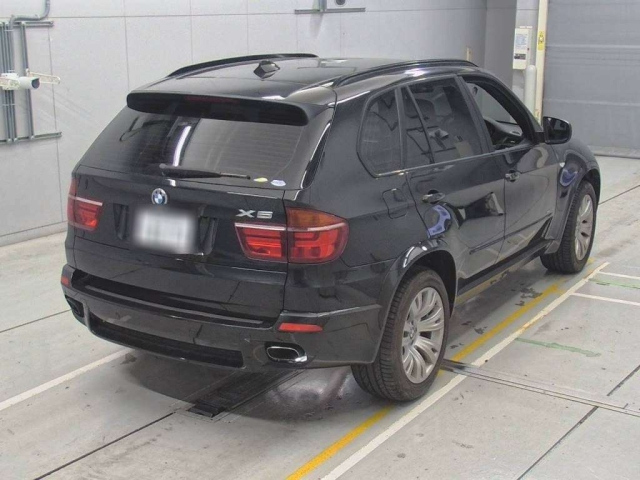 BMW X5 SERIES 2011