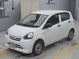 TOYOTA PIXIS EPOCH 2012