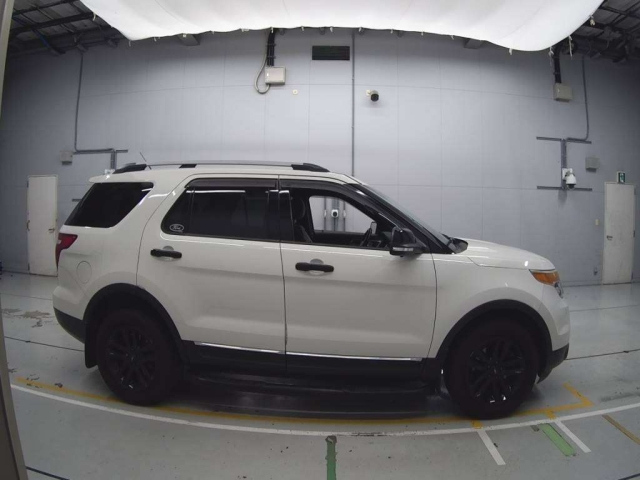 FORD EXPLORER 2012