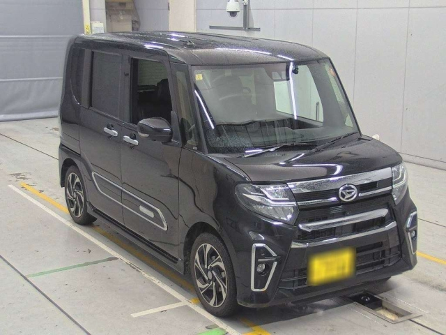 DAIHATSU TANTO 2021