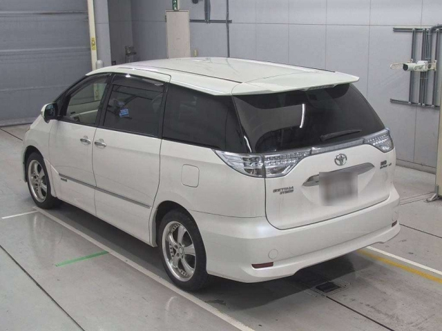 TOYOTA ESTIMA HYBRID 2010